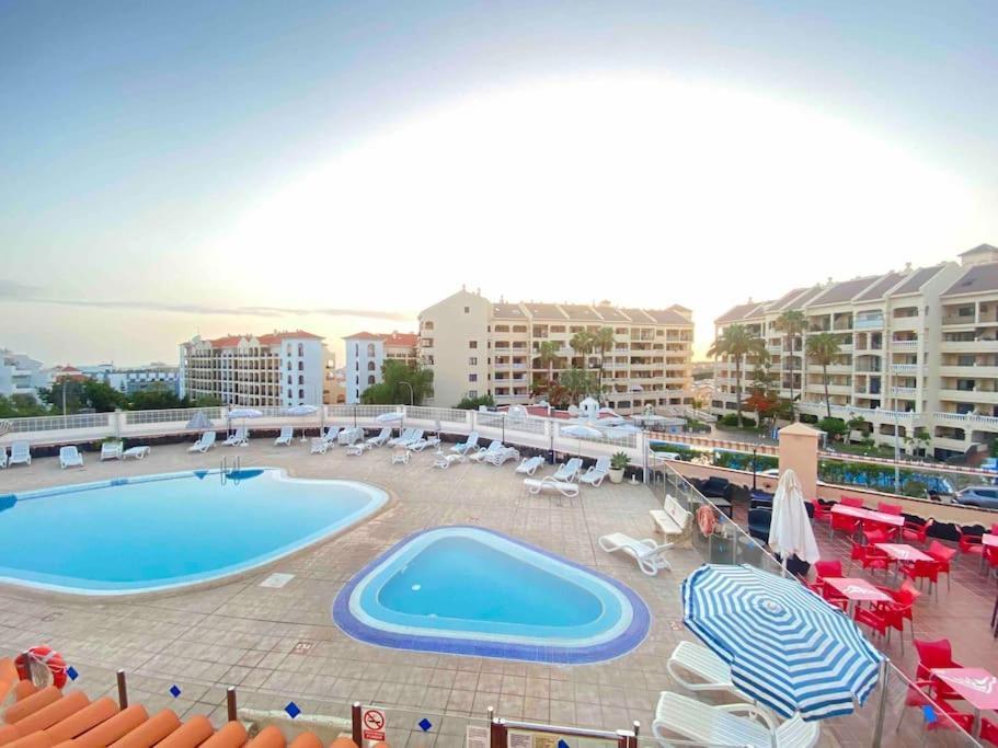 Confortable Y Centrico Los Cristianos  Luaran gambar